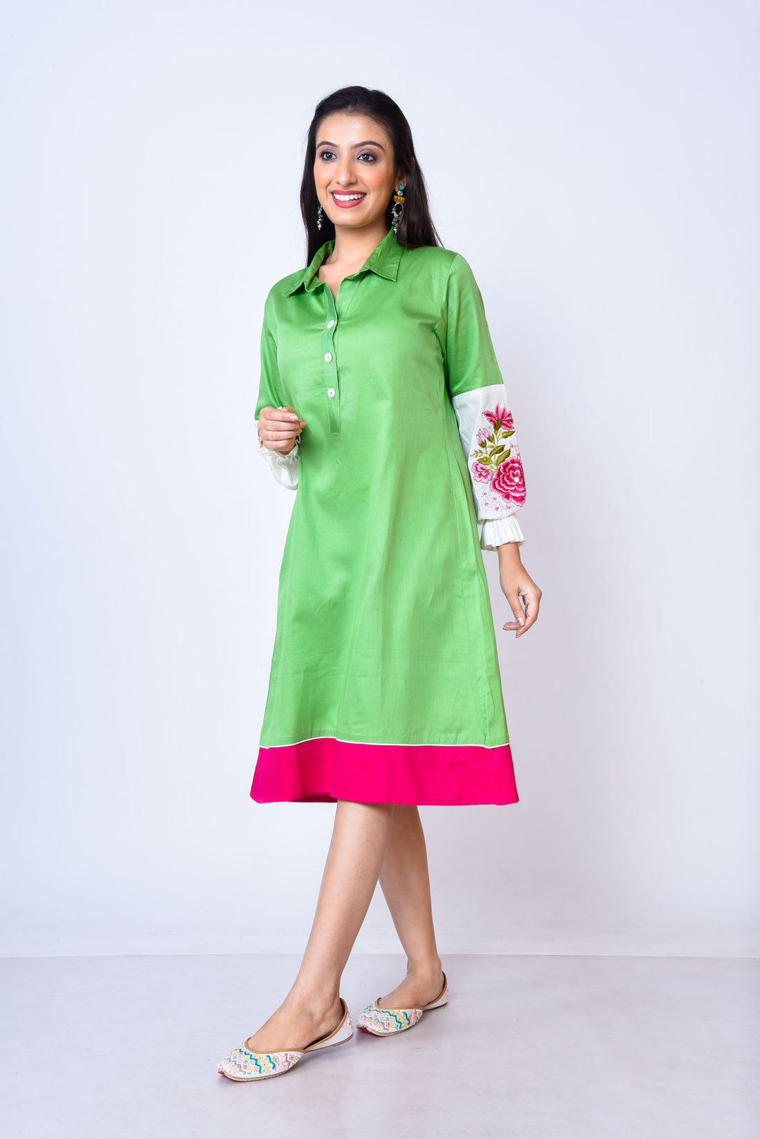 Soft Cotton collared dress with embroidered sleeves